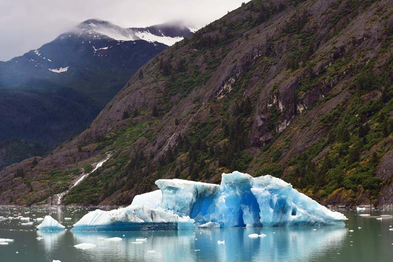 Iceburg in Mountain Lake