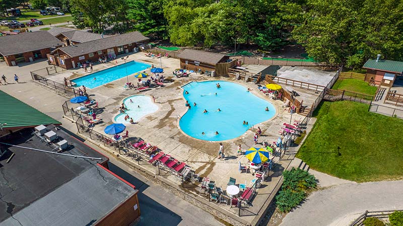 pool area jellystone park