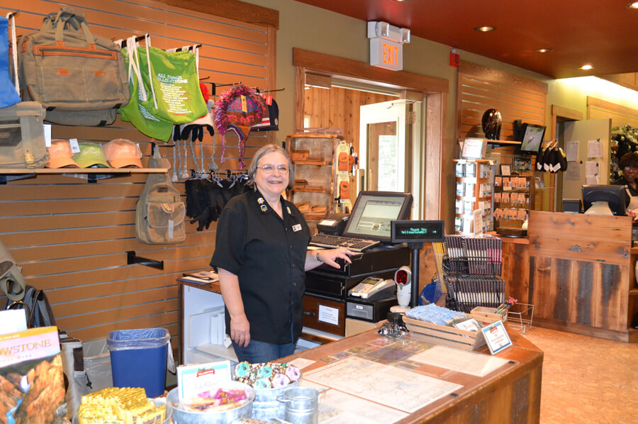 Workamper at Delaware North Yellowstone General Stores